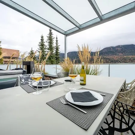 Tatil Evi Exklusive Terrassenwohnung Mit Jacuzzi & Panorama *